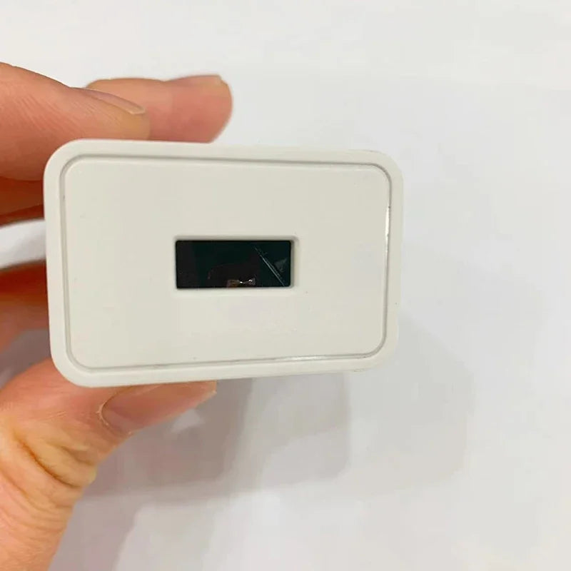 Nep Oplader Stash Box – Geheime Opbergplek voor Cash, Sleutels & Kleine Waardevolle Spullen